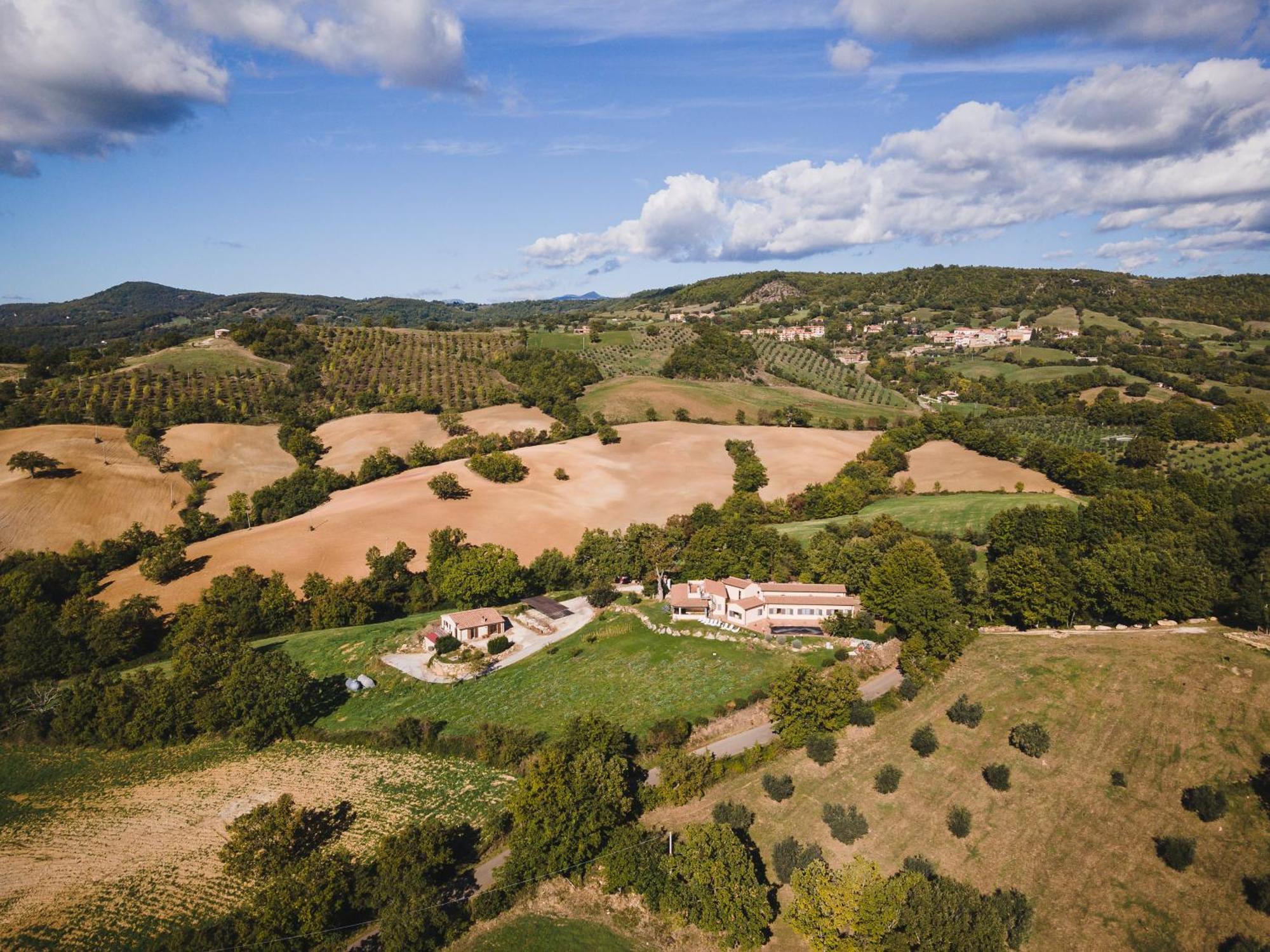 Agriturismo La Meria Semproniano Esterno foto